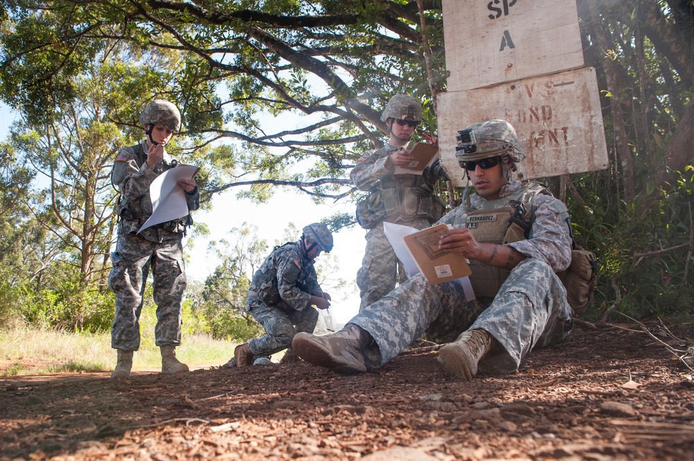 USARNG soldiers compete during Region VII Best Warrior Competition