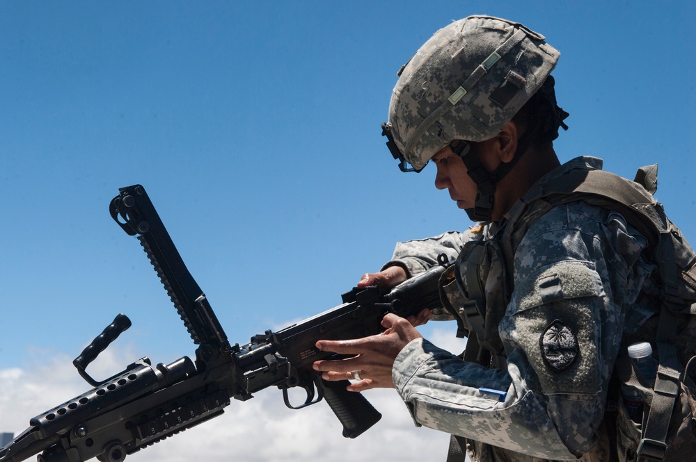 USARNG soldiers compete during Region VII Best Warrior Competition