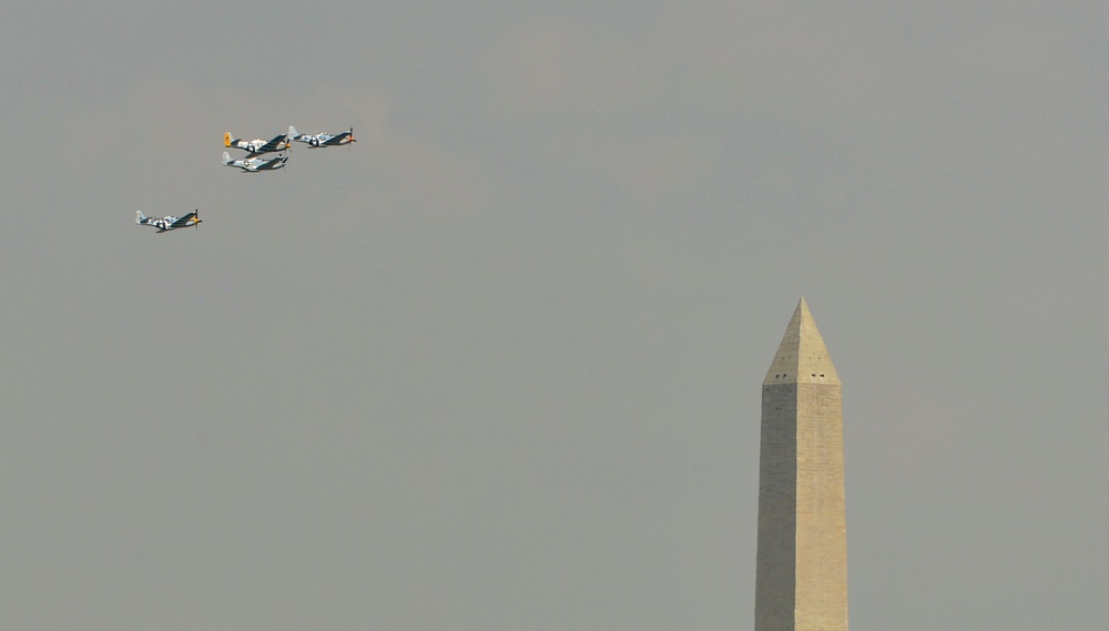 World War II Victory Capitol Flyover