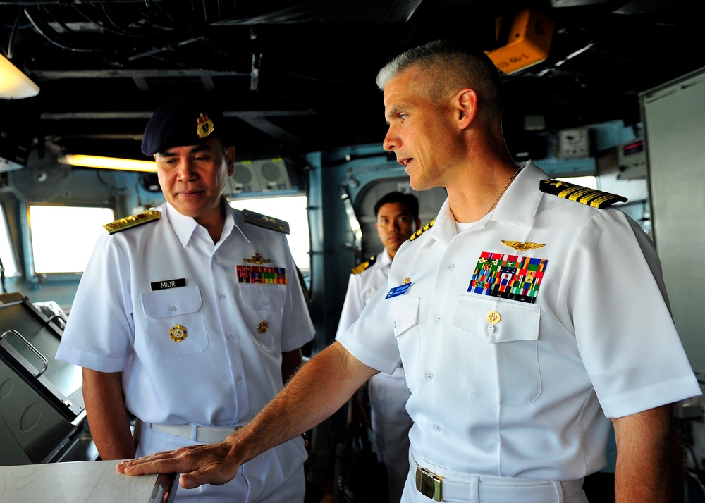 Dvids Images Uss Blue Ridge Tour Image 1 Of 7