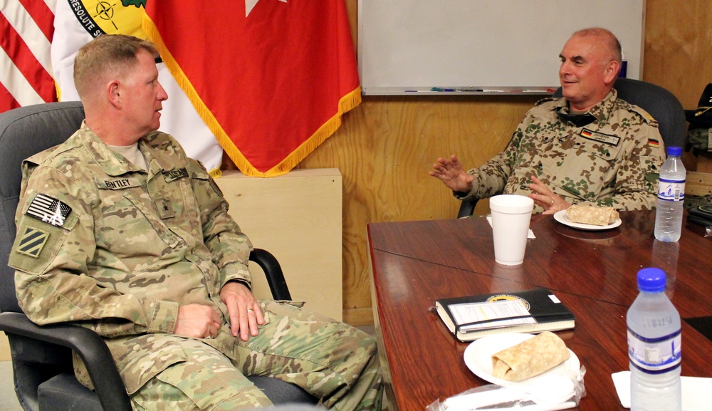 Lt. Gen. Jacobson visit to TAAC-E
