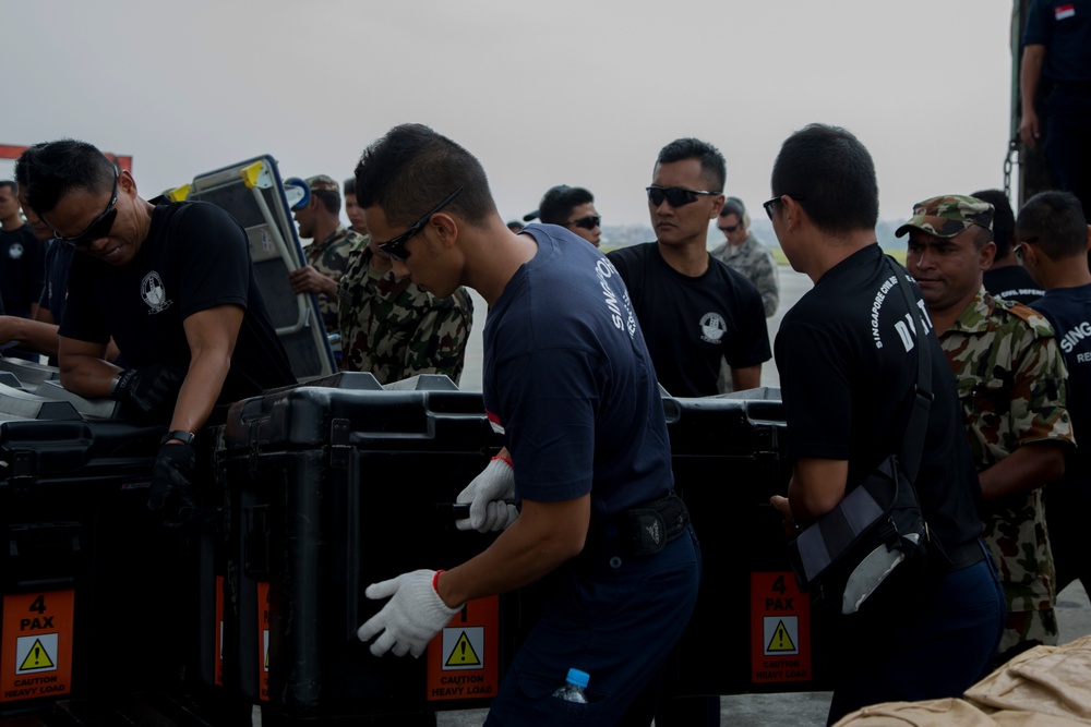 US Forces work alongside partner nations to deliver supplies to Nepal