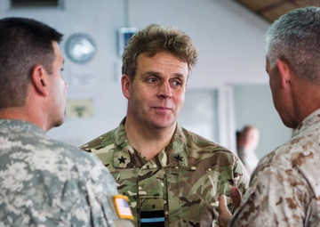 Royal service members visit JTF 505 command center