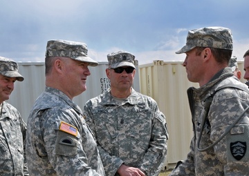 Oregon Army National Guard 82nd Brigade commander visits Exercise Maple Resolve