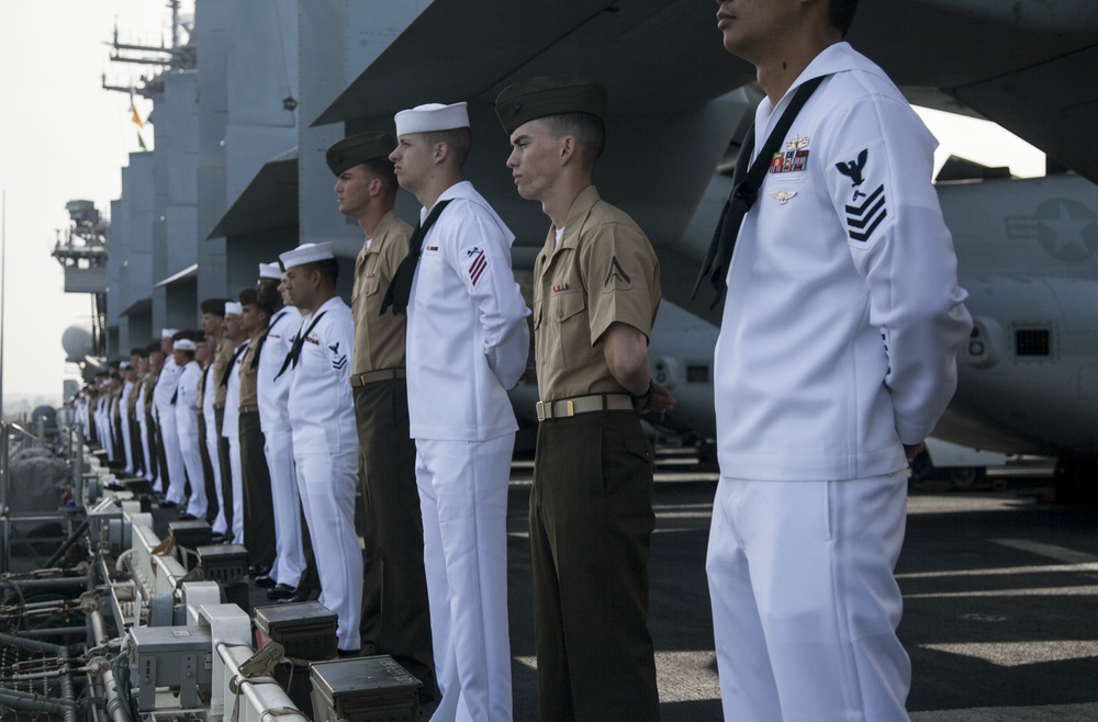 Marines, Sailors man the rails of USS Essex