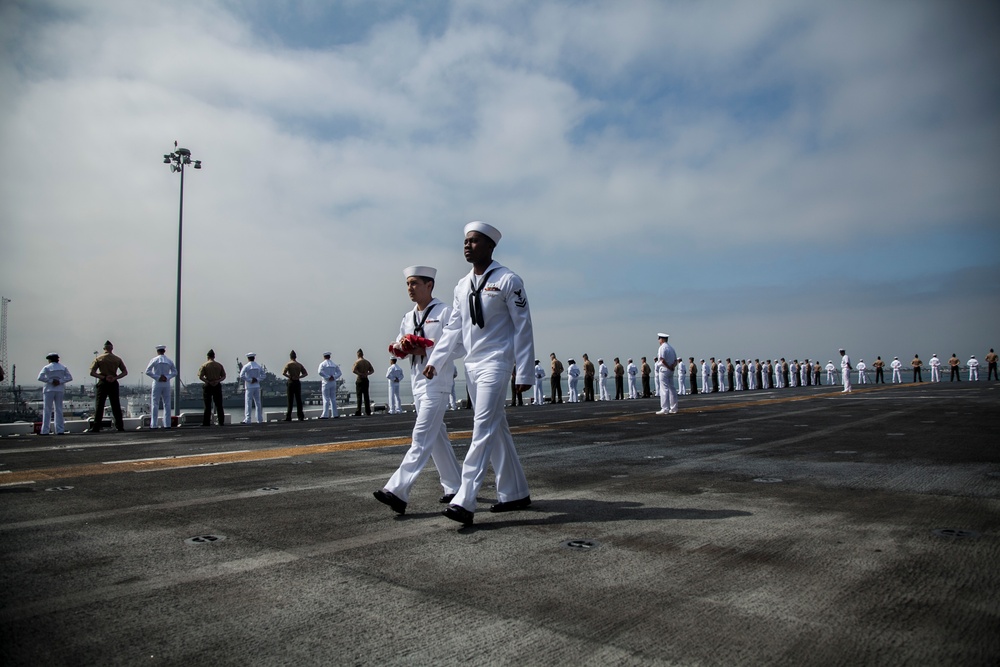 Marines, Sailors man the rails of USS Essex