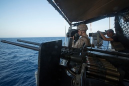24th MEU Marines Provide SCAT Security Aboard USS Sentry (MCM-3)