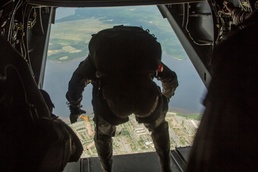 Marine conducts free-fall jump
