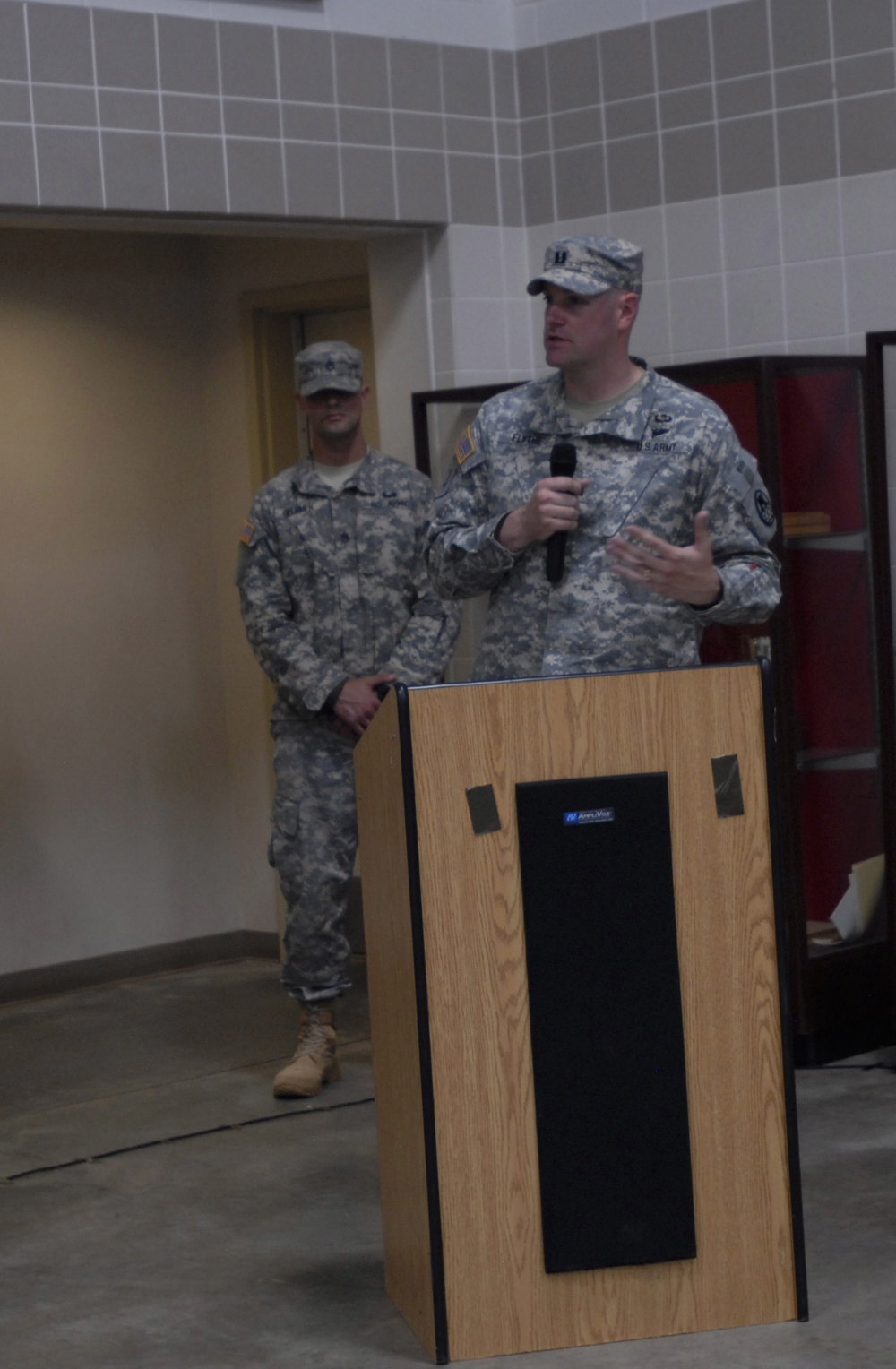 130th MEB welcomes New Company commander