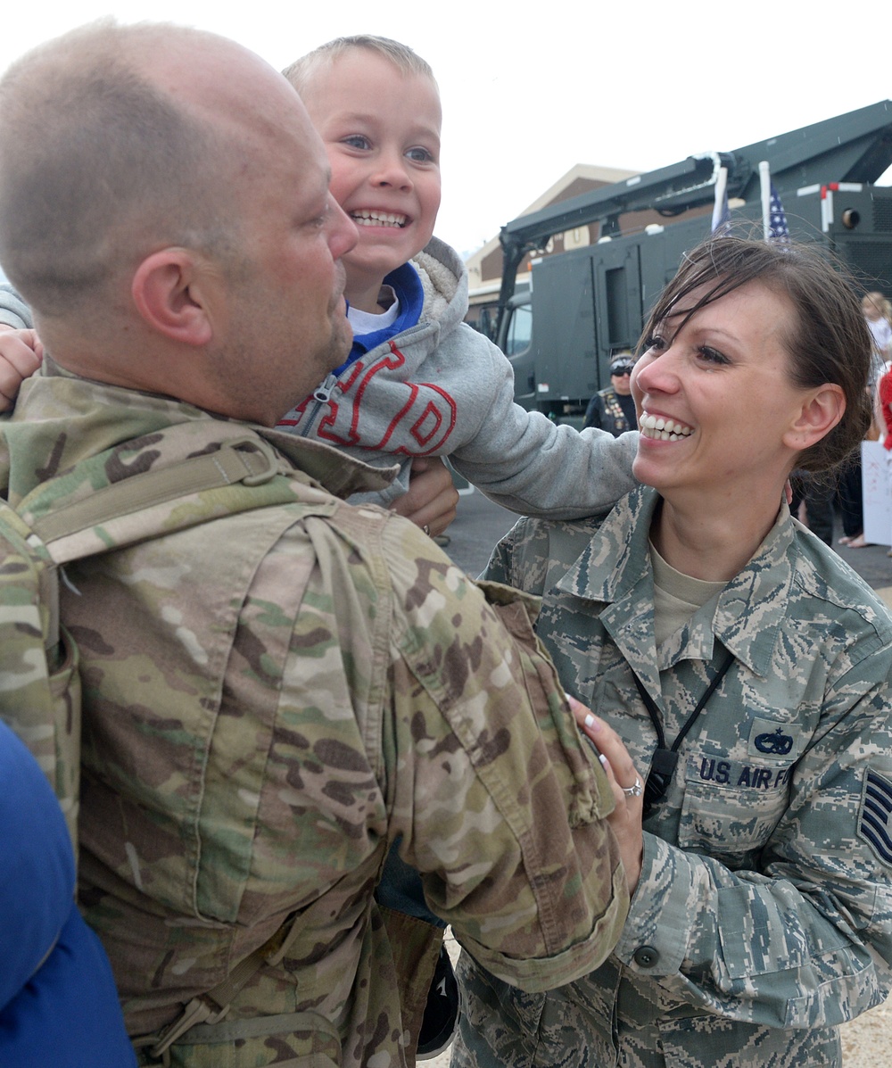388 &amp; 419 Fighter Wings Homecoming