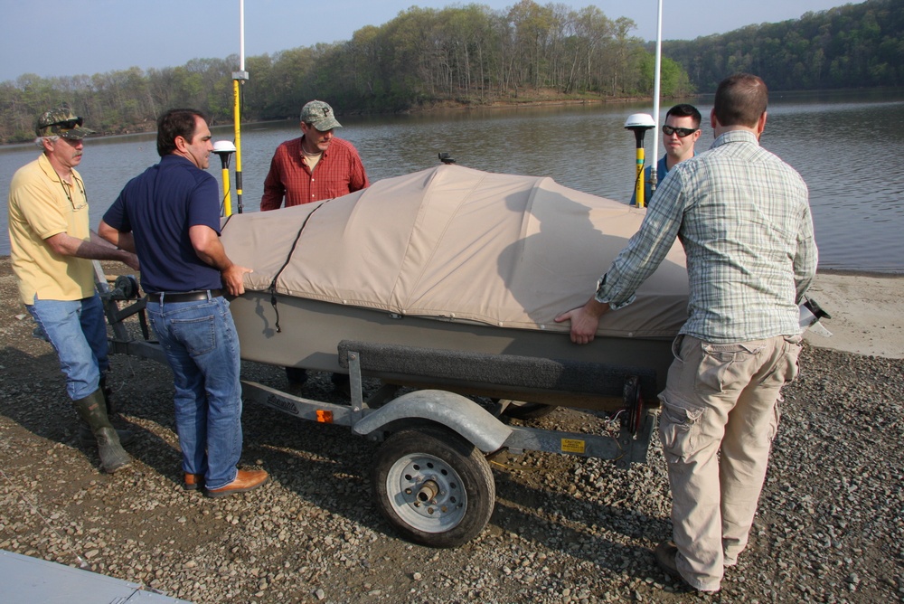 Unmanned survey boat helps engineers plan for bridge project