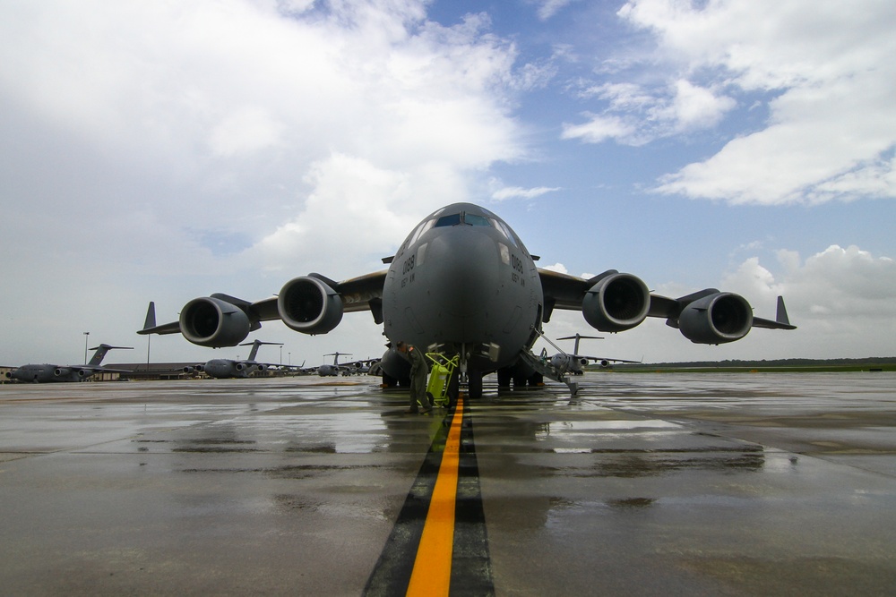 NY Air National Guard C-17 assists NJ Army Guard with deployment exercise