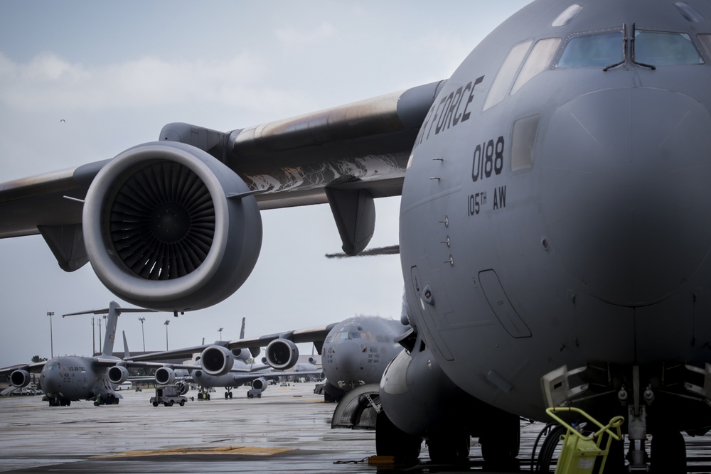 NY Air National Guard C-17 assists NJ Army Guard with deployment exercise