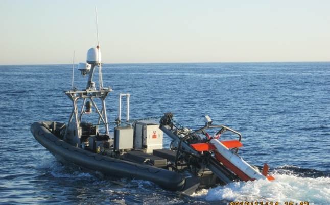 MHU UOES deploys a AQS-24 tow body