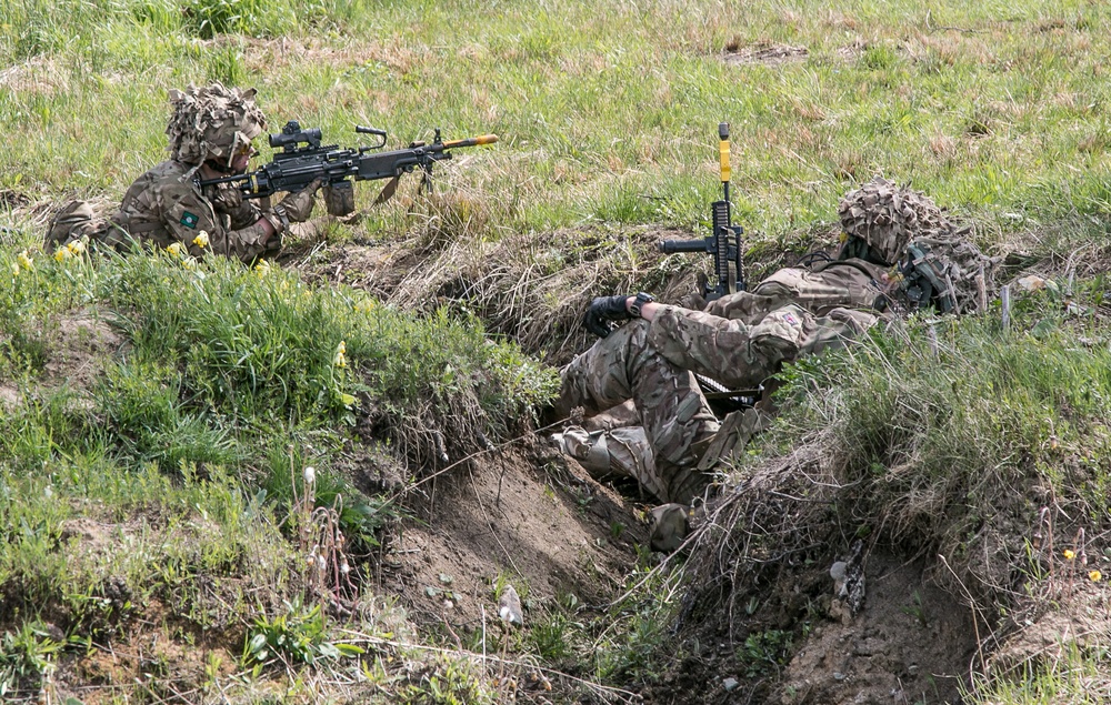 American and Estonian Soldiers train together during Operation Siil