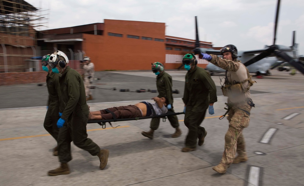 U.S. Troops Rush to Treat Casualties of Second Nepal Earthquake