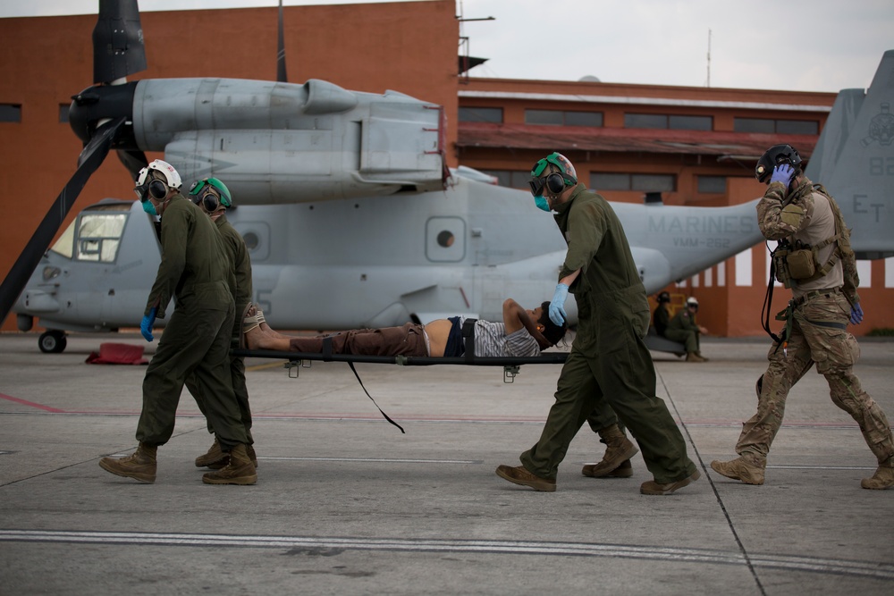 U.S. Troops Rush to Treat Casualties of Second Nepal Earthquake