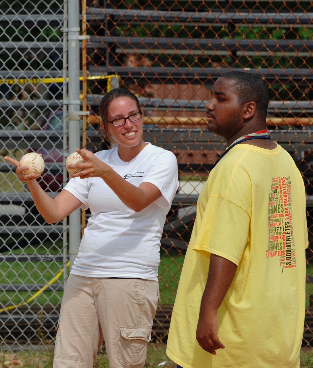 NMCB 133 Seabees volunteer for Special Olympics