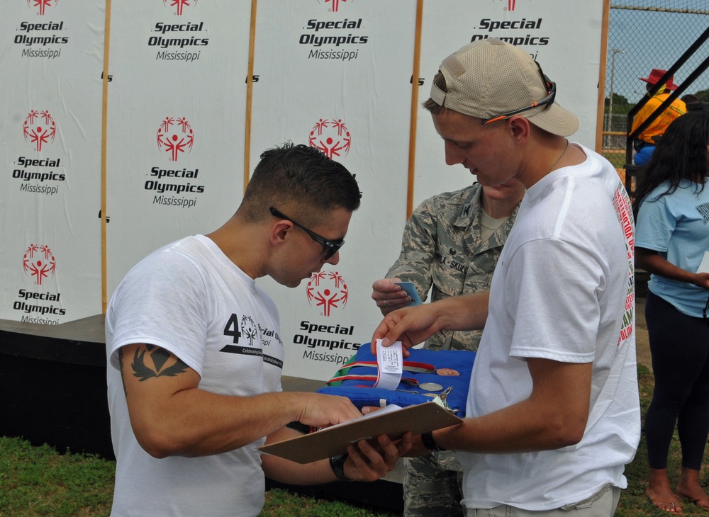 NMCB 133 Seabees volunteer for Special Olympics