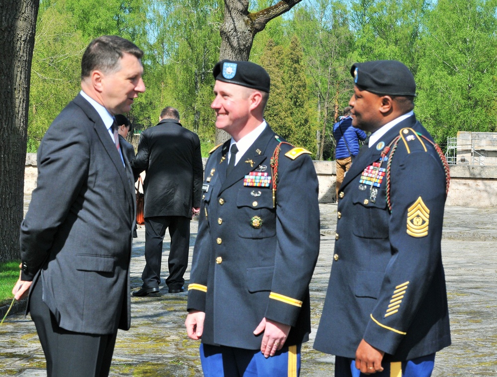 2-7 Infantry honors memory of Victory in Europe Day