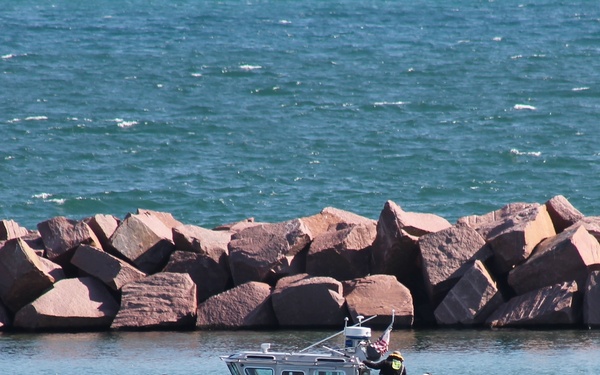 Coast Guard rescues 3 boaters from Lake Michigan near Milwukee
