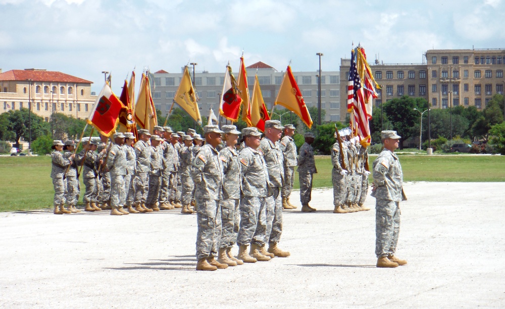 4th Expeditionary Sustainment Command change of command ceremony