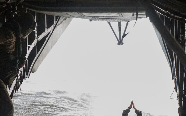 Iron Horse, Recon Marines hone amphibious assault capability