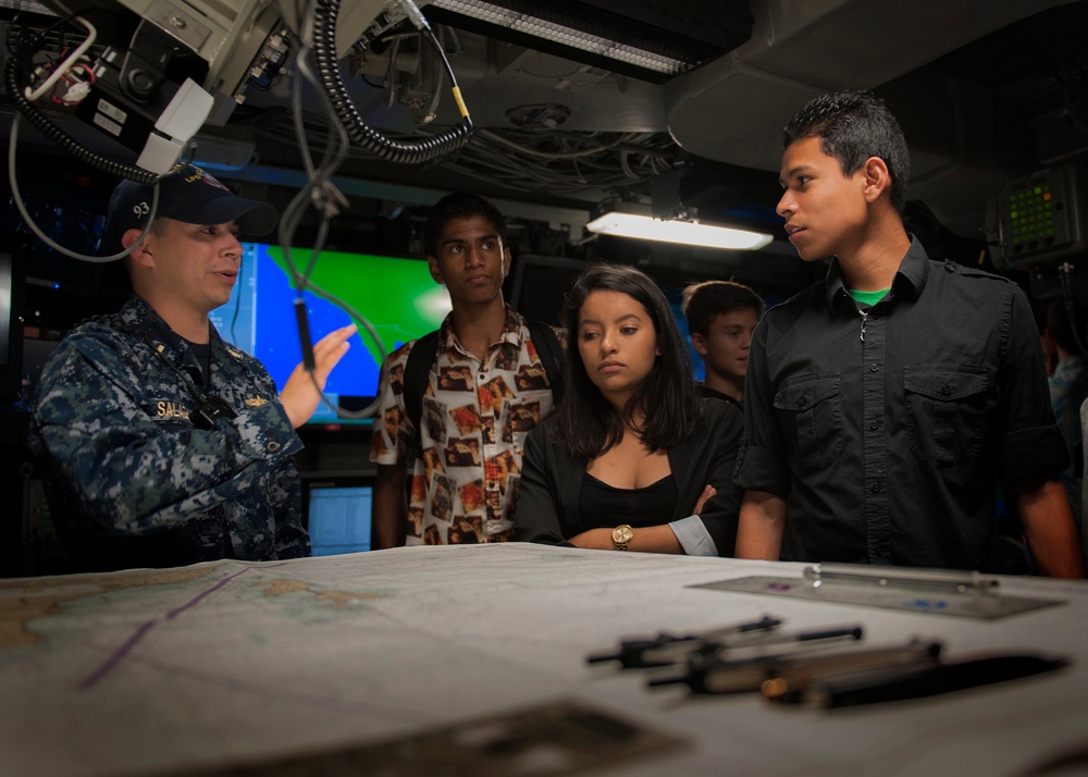 Air Force JROTC visits USS Somerset
