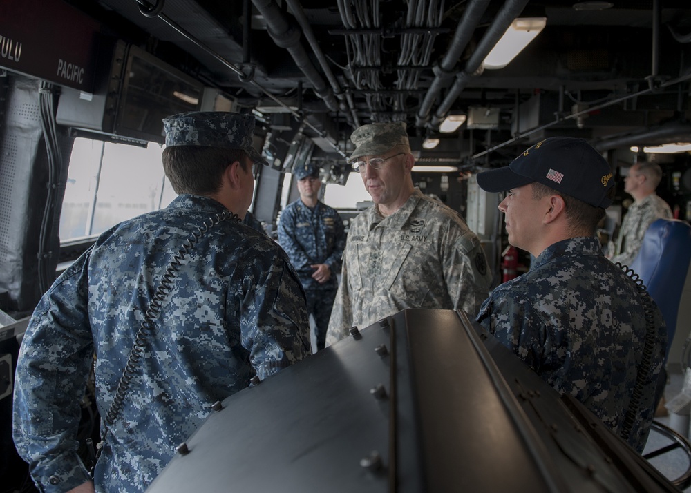 Army Lt. Gen. Robert Abrams visits USS Somerset
