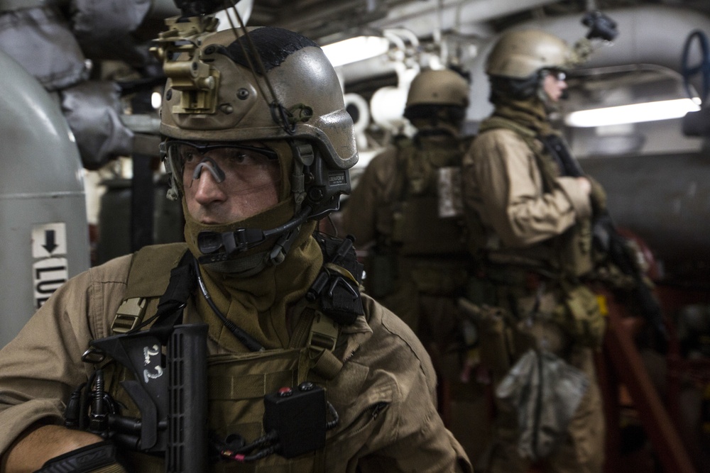 Force Recon Marines practice taking ships at sea