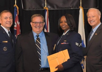 Air Force reservist honored at AFRL as best in Colorado