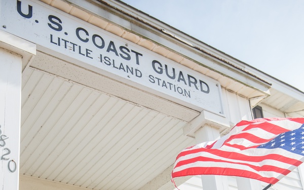 Coast Guard K9 explosive detection dog retires