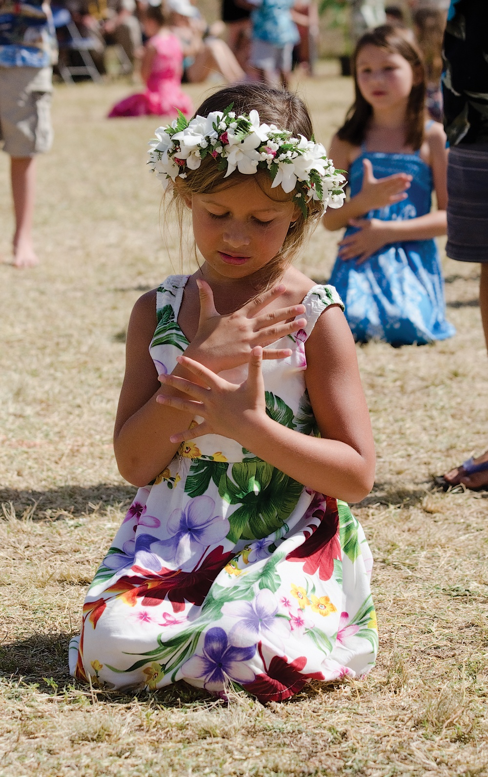 Mokapu Elementary honors local May Day tradition