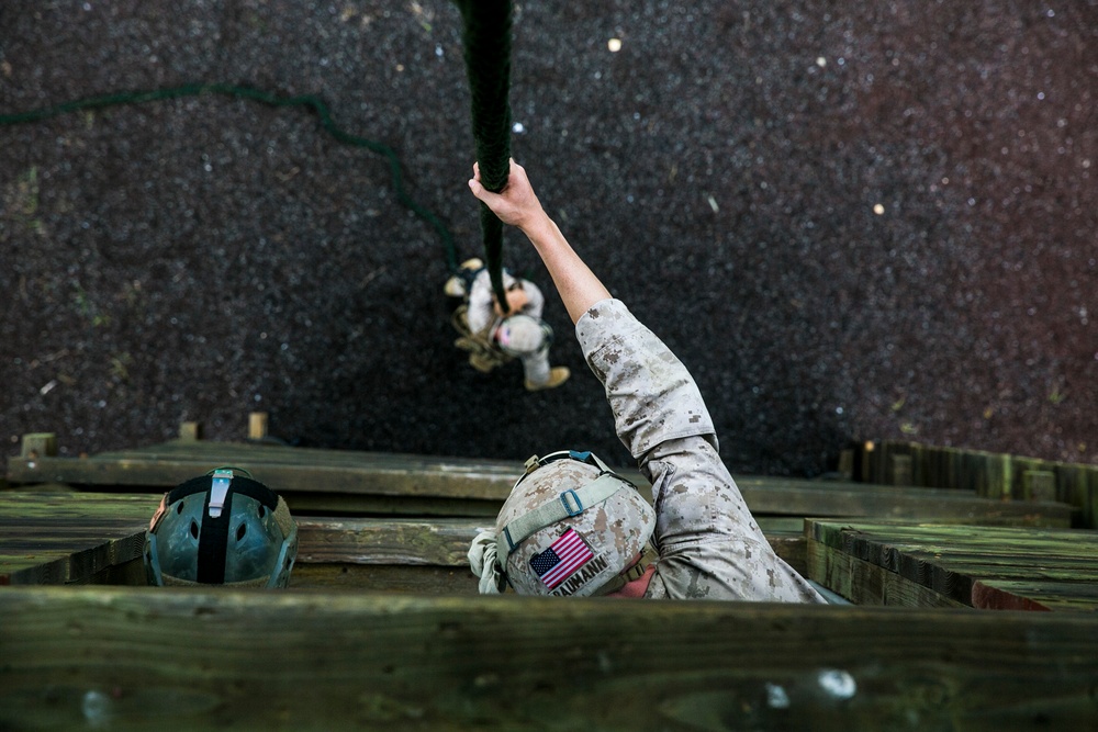 15th MEU Marines fast rope from CH-53