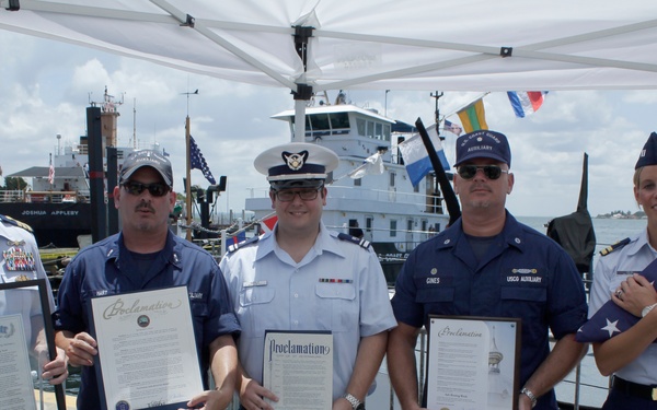 Coast Guard Sector St. Petersburg, Fla., hosts annual safe boating open house