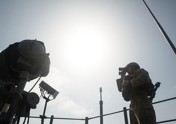 24th MEU Marines Provide Security Aboard USS Sentry (MCM-3) During Transit