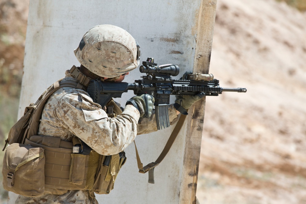 Eager Lion 2015: FASTCent Conduct Combat Marksmanship Training