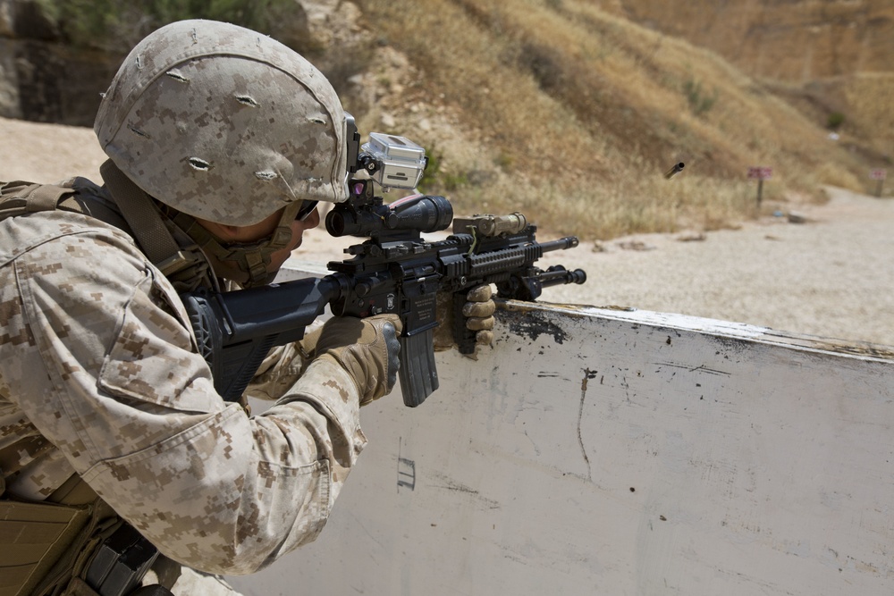 Eager Lion 2015: FASTCent Conduct Combat Marksmanship Training