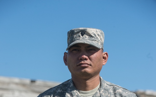 Sword Soldiers reenlist at National Monument
