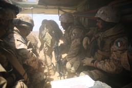 Italian Marines train with 24th MEU AAV's during Exercise Eager Lion 2015