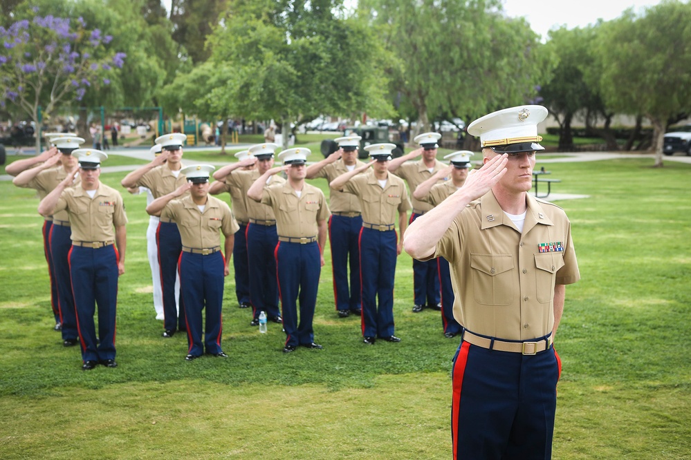 11th MEU Makes New Friends, Strengthens Ties with Local Community