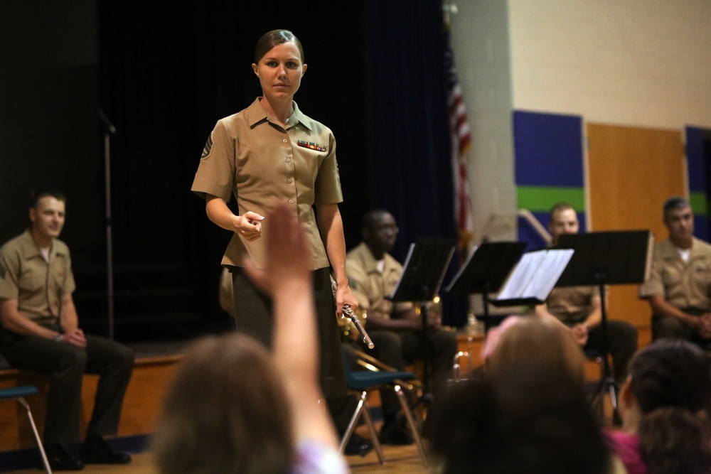 2nd MAW band shares inspiration with elementary students