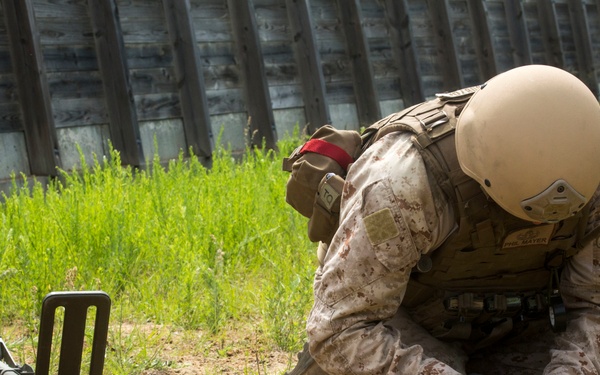 Preparing to Deploy: 2nd EOD gets hands on with robot, X-ray assisted IED disposal
