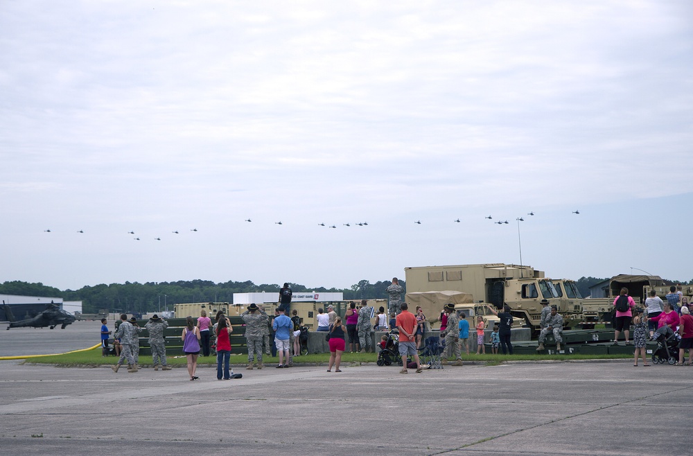 Retiring a legend: 3rd CAB salutes Kiowa helicopter during final flight