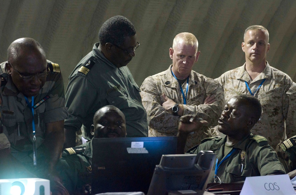 Marines provide command and control expertise during Central Accord 2015.