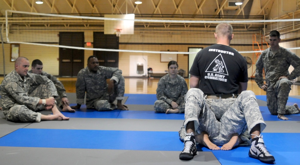 Preparing for hand-to-hand combat: Soldiers undergo Basic Combative Course at annual training