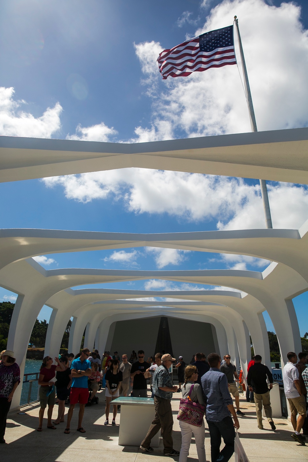 15th MEU Marines visit Pearl Harbor memorial