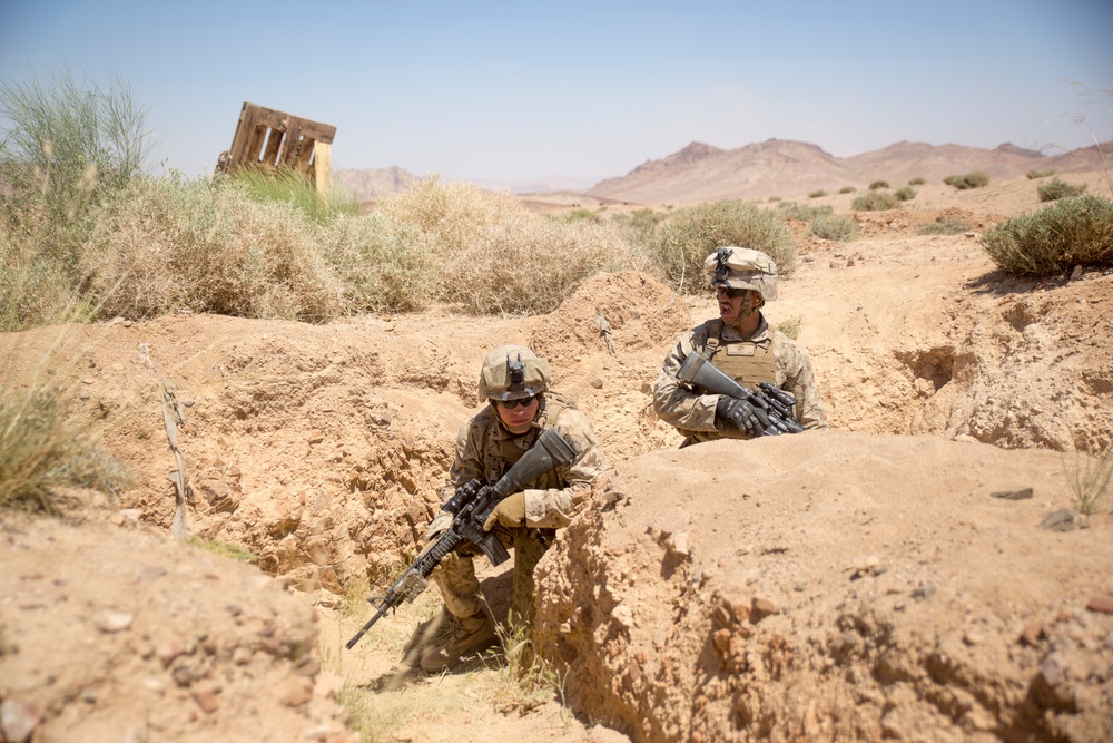 U.S. Marines train during Eager Lion 15