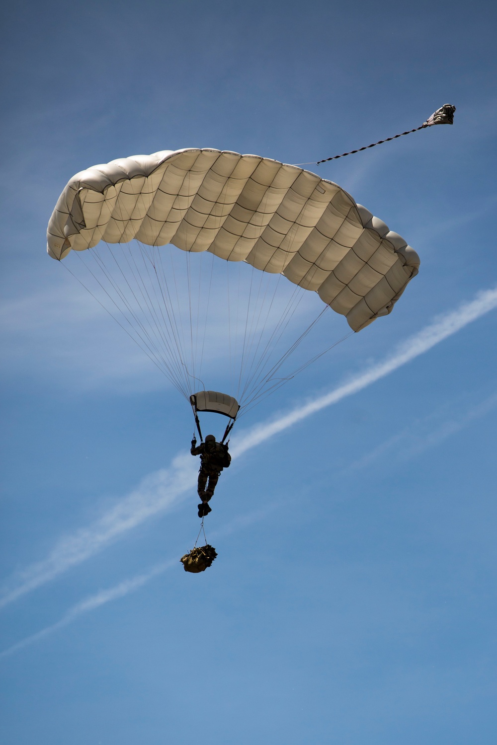 The Long Drop: U.S. Marines fly with multinational forces during Exercise Lone Paratrooper