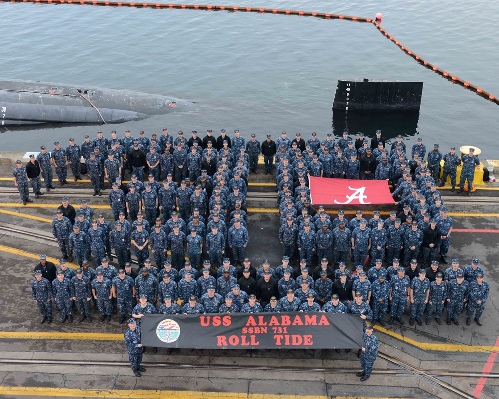 USS Alabama (SSBN 731) celebrates 30th anniversary